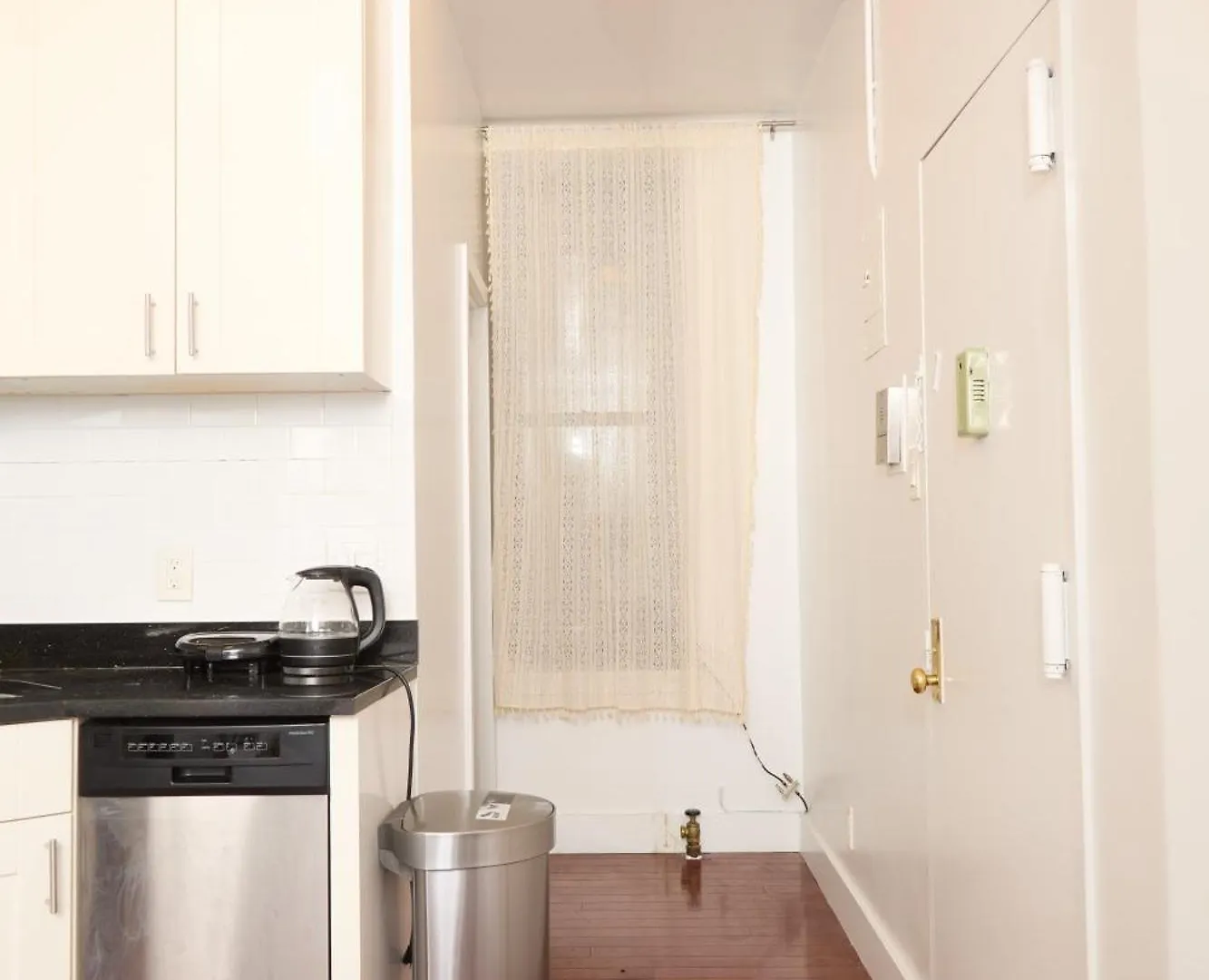 Private Loft In Hells Kitchen Near Times Square Lägenhet New York 0*,